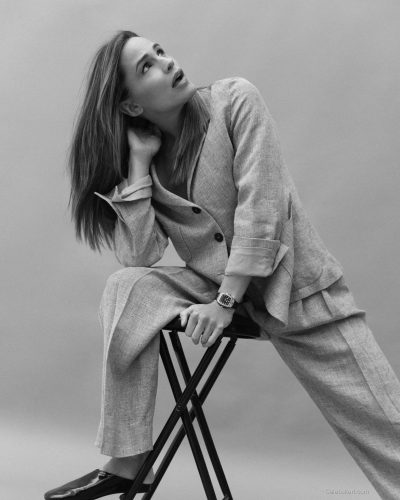 Jennifer Garner looks stunning in magazine look