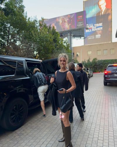 Jule Marie showcases stylish look