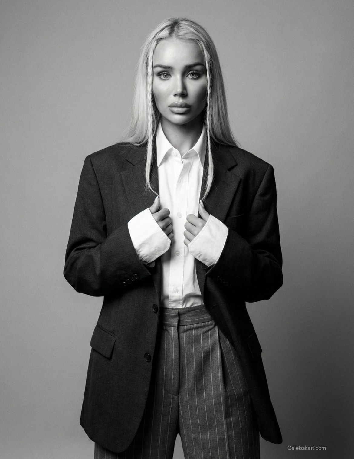 Julia Cavanagh Instagram Photos, February 2026 2