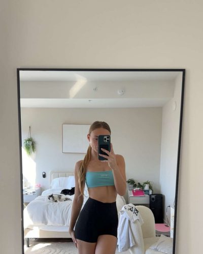 Kyla Dodds wearing stylish look at Instagram post 2026