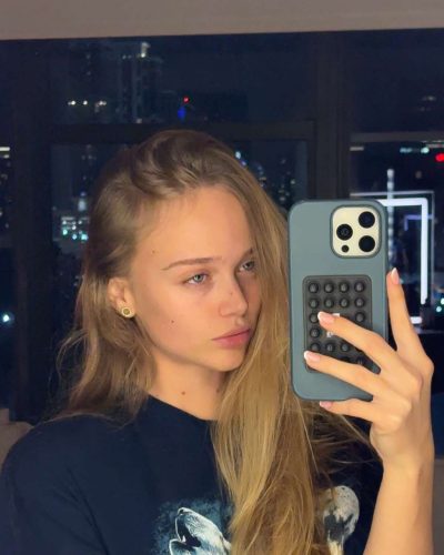 Kyla Dodds spotted in stylish look during Instagram post