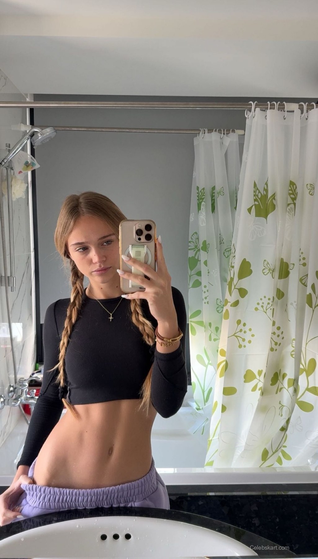 Kyla Dodds Instagram Photos, February 2026 1