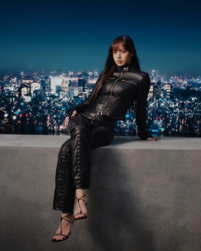 Lalisa Manobal looks stunning in stylish look