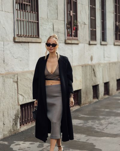 Leonie Hanne At Max Mara Show Milan February 2026 2