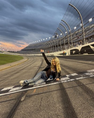 Lindsay Brewer Instagram Photos, February 2026 9