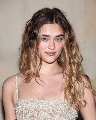 Lizzy Greene turns heads in stylish look