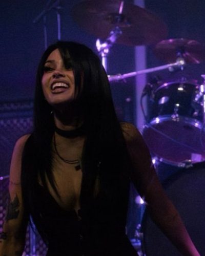 Maggie Lindemann spotted in stylish look during Instagram post