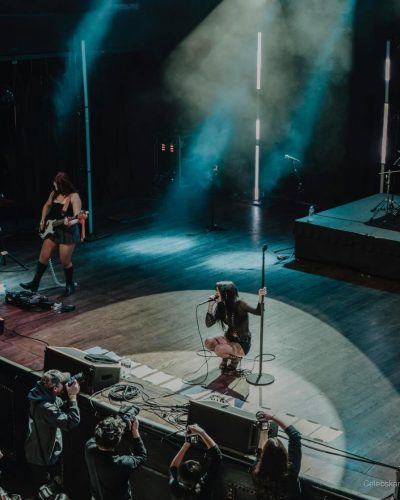 Maggie Lindemann turns heads in stylish look