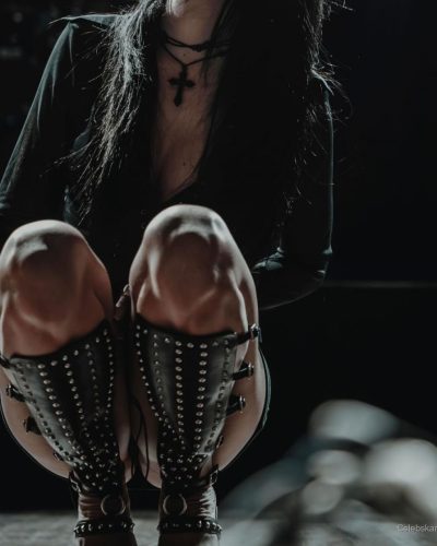 Maggie Lindemann showcases stylish look