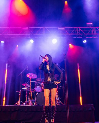 Maggie Lindemann looks stunning in stylish look