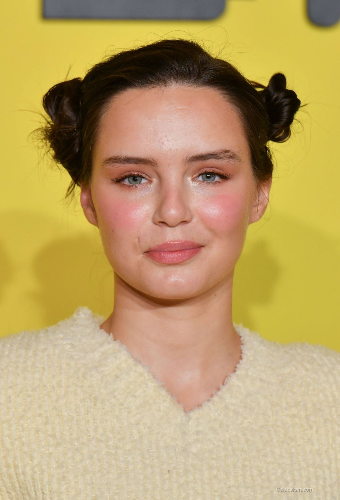 Mallory Wanecque At Jumpers Premiere Paris February 2026 5