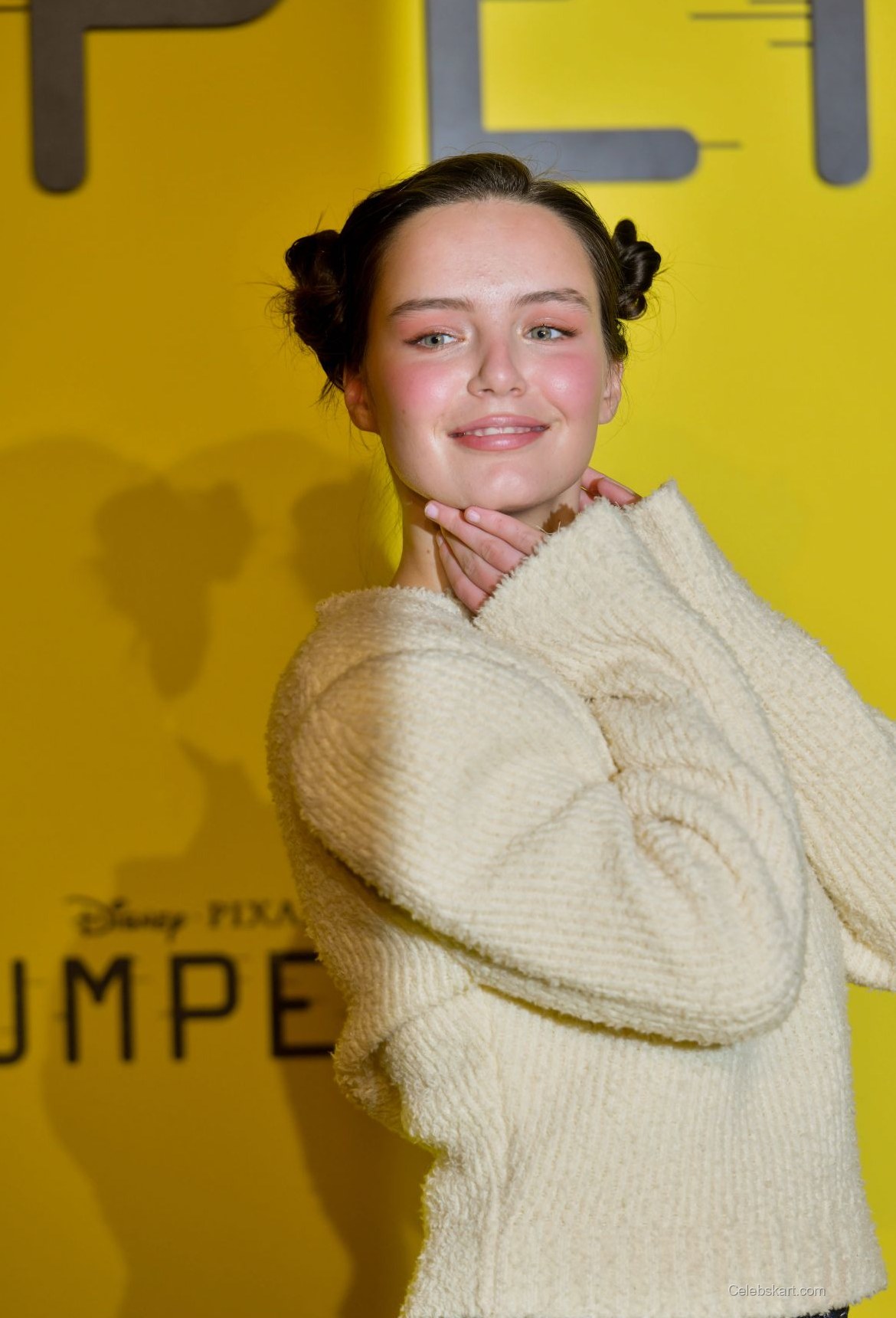 Mallory Wanecque At Jumpers Premiere Paris February 2026 7