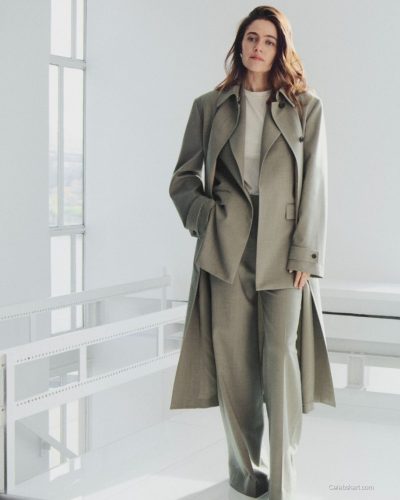 Molly Gordon stuns in stylish look at appearance 2026