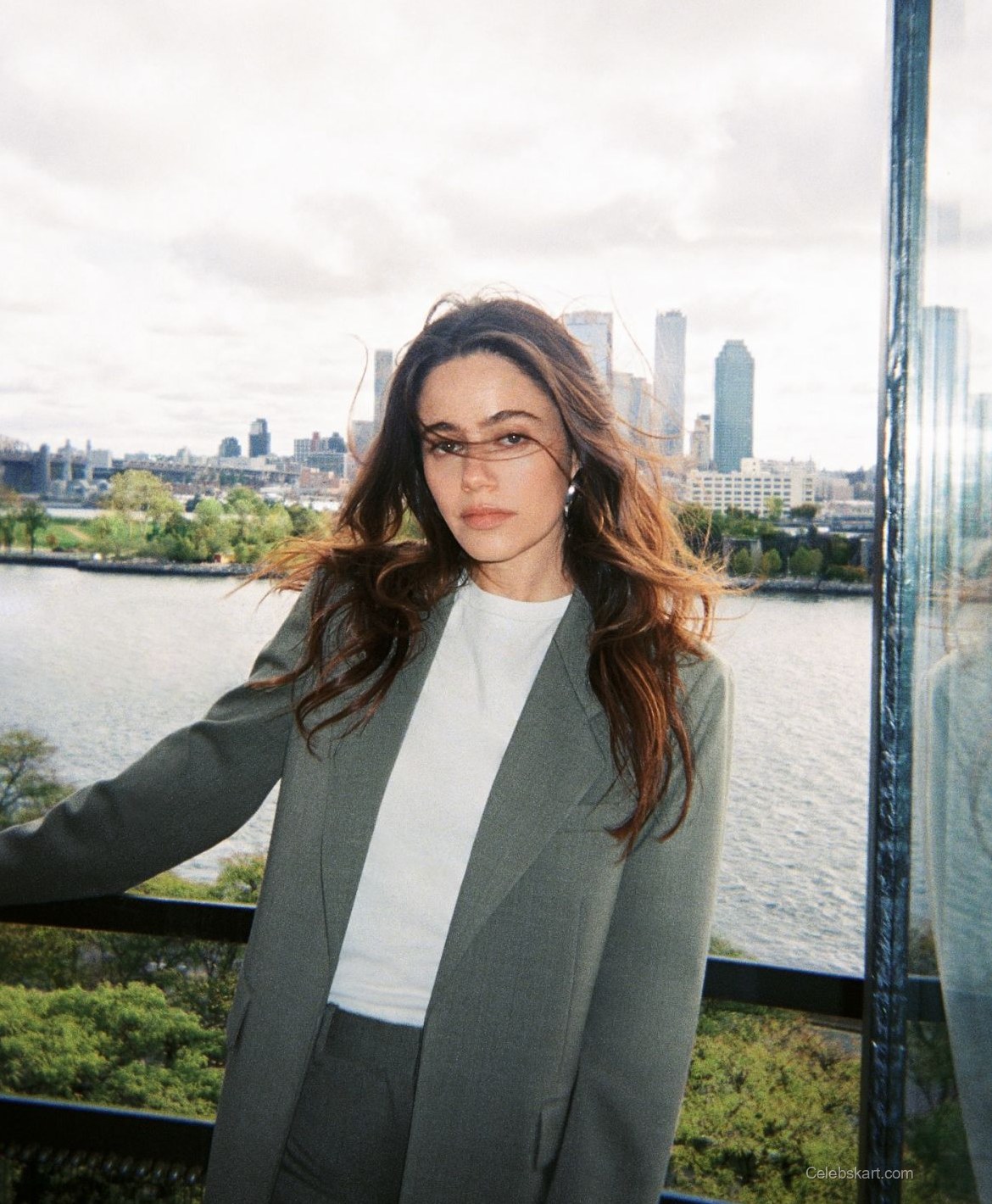 Molly Gordon Theory Spring Campaign 2026 4