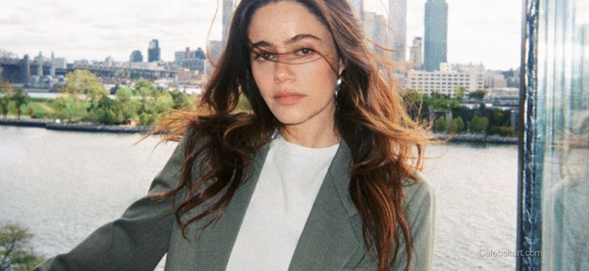 Molly Gordon Theory Spring Campaign 2026 6