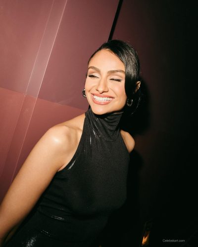 Nazanin Mandi stuns in stylish look at Instagram post 2026