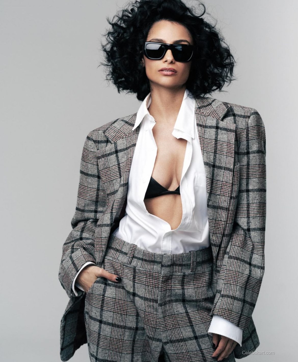 Nazanin Mandi Instagram Photos February 2026 1