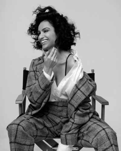 Nazanin Mandi showcases stylish look