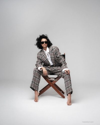 Nazanin Mandi spotted in stylish look during Instagram post