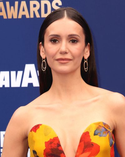 Nina Dobrev looks stunning in stylish look