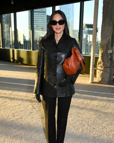 Olivia Munn turns heads in stylish look