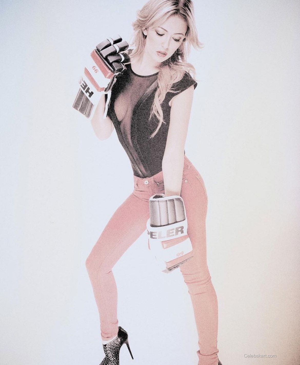 Paulina Gretzky Instagram Photos, February 2026 10