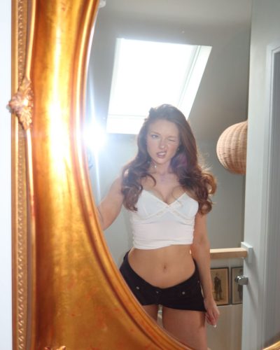 Phoebe Ginger showcases stylish look