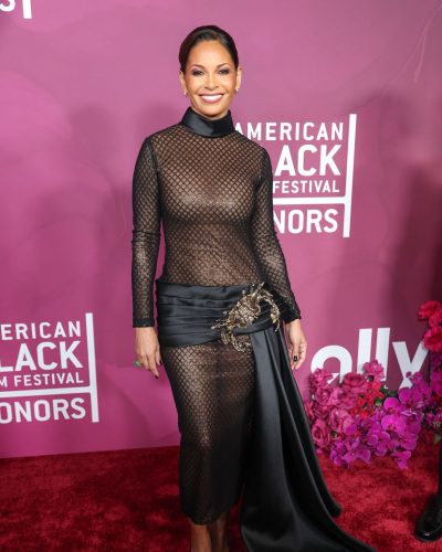 Salli Richardson showcases stylish look