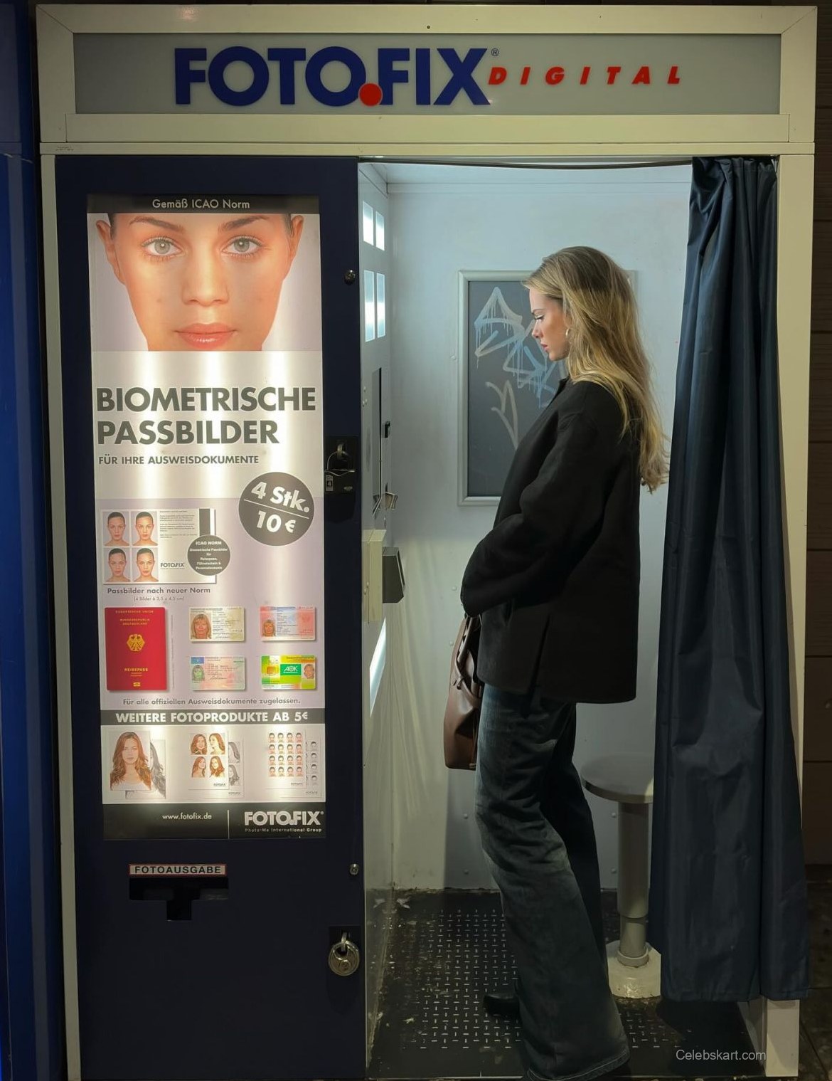 Sara Crumbleleg Instagram Photos February 2026 6