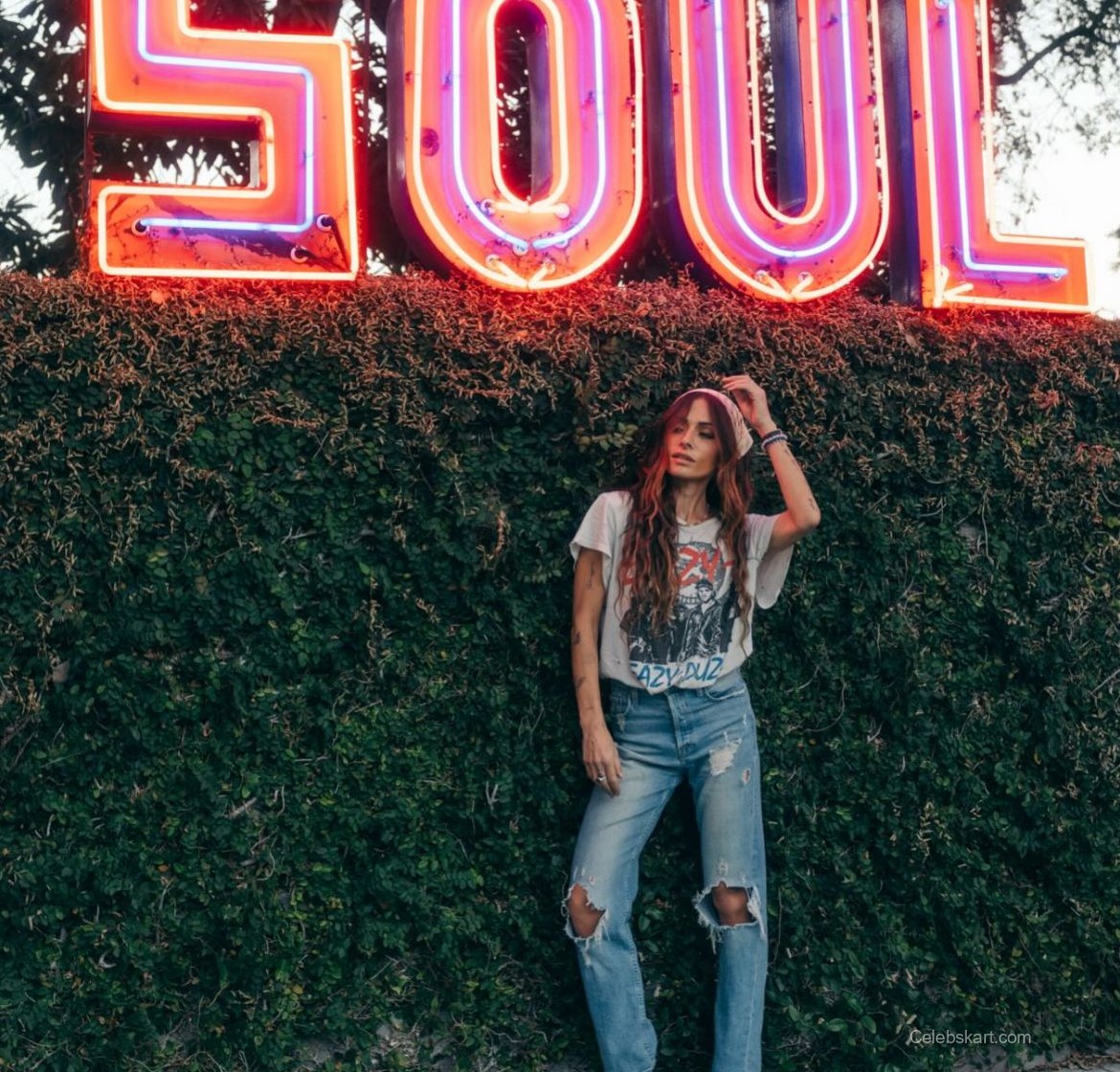 Sarah Shahi Instagram Photos, February 2026 4