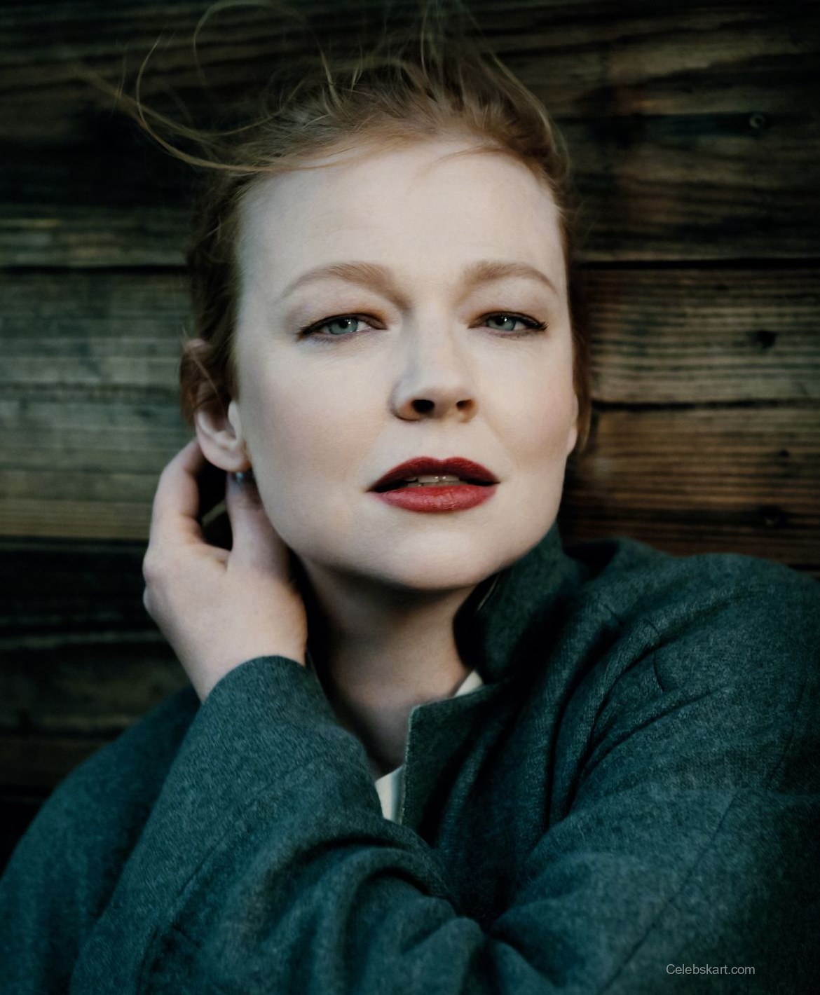 Sarah Snook Vogue China Feature, February 2026 8