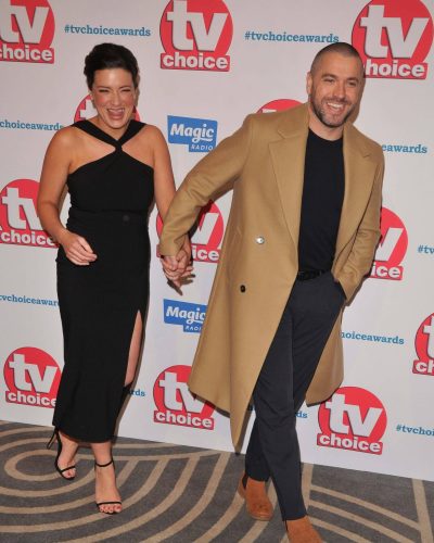 Sophie Austin showcases stylish look