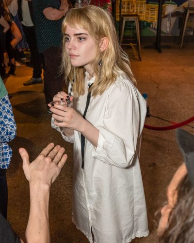 Sophie Thatcher showcases stylish look