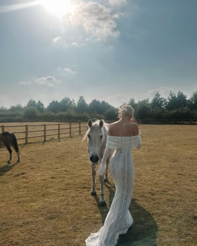 Victoria Turner looks stunning in stylish look