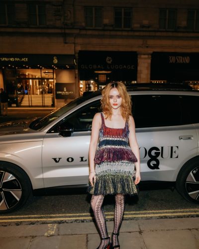 Viola Prettejohn stuns in stylish look at appearance 2026