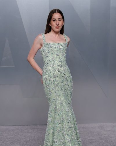 Alana Haim turns heads in stylish look