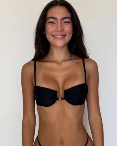 Alana Kern stuns in stylish look at Instagram post 2026