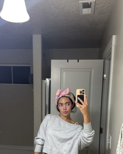 Alana Kern – Red Carpet Premiere Look 2023 3