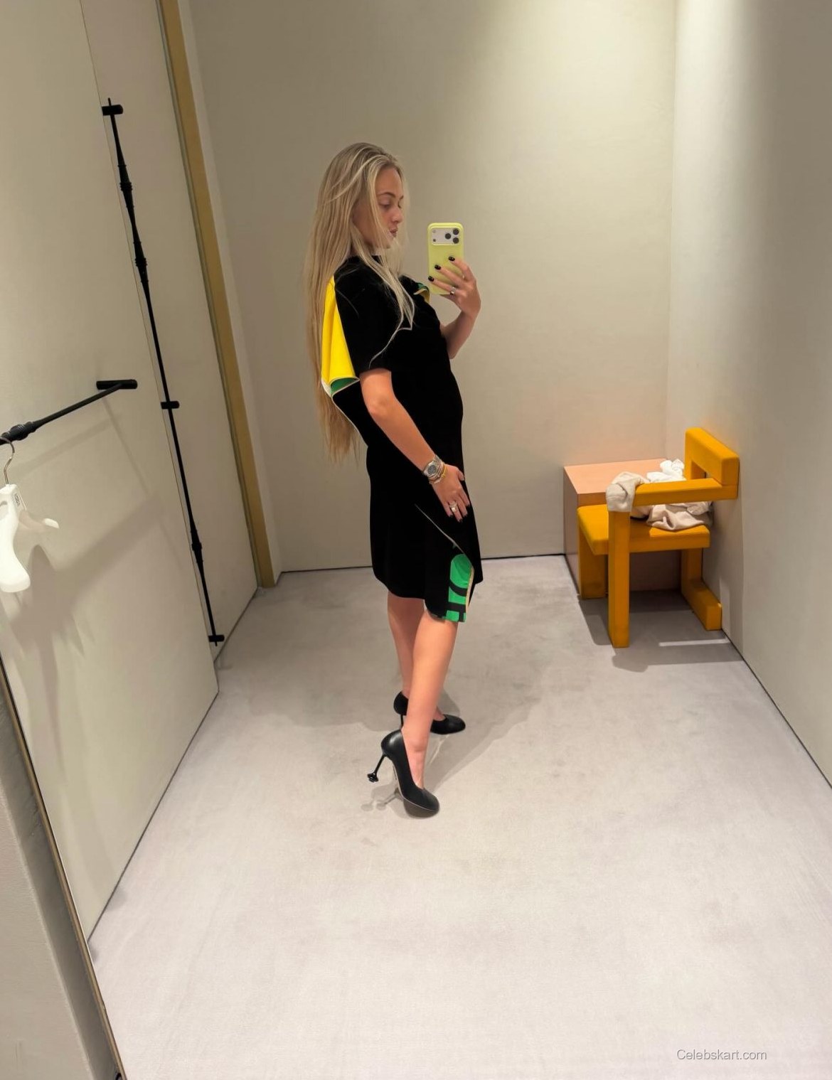 Alexa Serowik – Red Carpet Premiere 2023 3