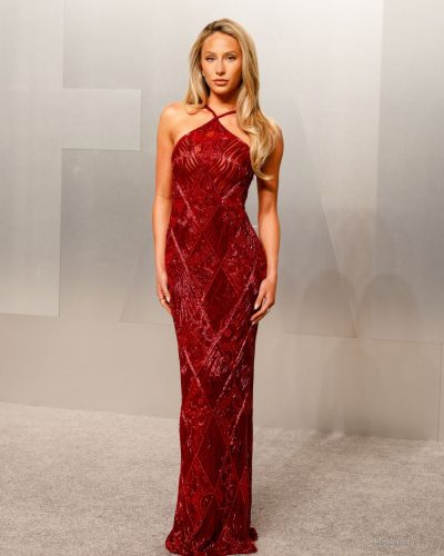 Alix Earle turns heads in stylish look