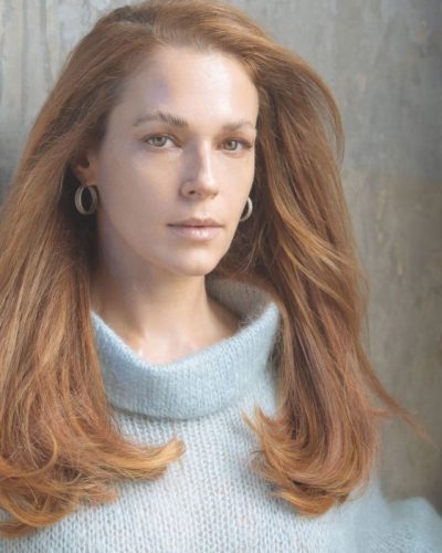 Amanda Righetti looks stunning in magazine look