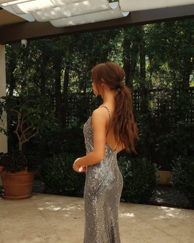 Anna Cathcart turns heads in stylish look