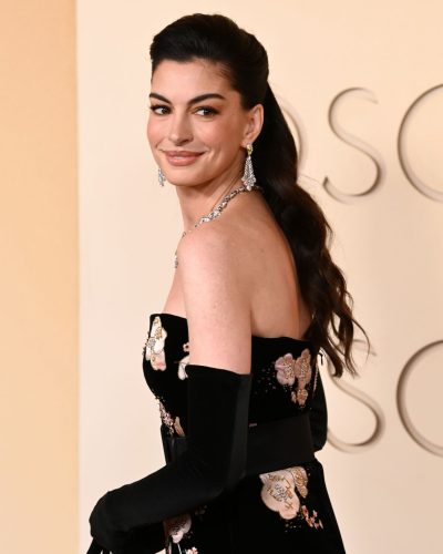 Anne Hathaway spotted in stylish look during appearance