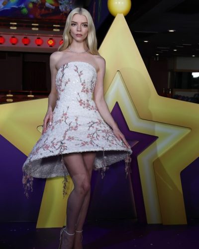 Anya Taylor-Joy simple yet elegant accessories complementing dress
