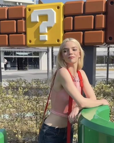 Anya Taylor-joy’s Stunning Look At Super Mario Premiere 2023 4