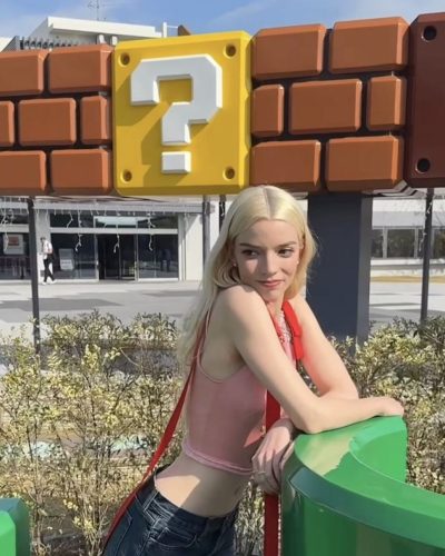 Anya Taylor-joy’s Stunning Look At Super Mario Premiere 2023 6