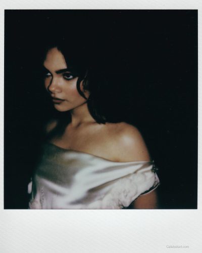 Ariana Greenblatt showcases photoshoot look