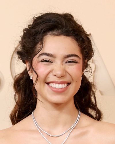 Auli’i Cravalho stuns in stylish look at appearance 2026