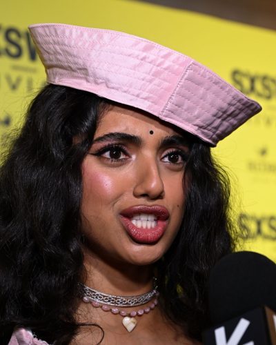 Avantika At looks stunning in stylish look