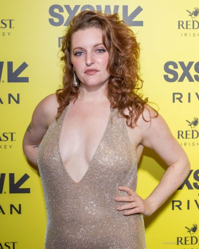 Britain Seibert looks stunning in stylish look